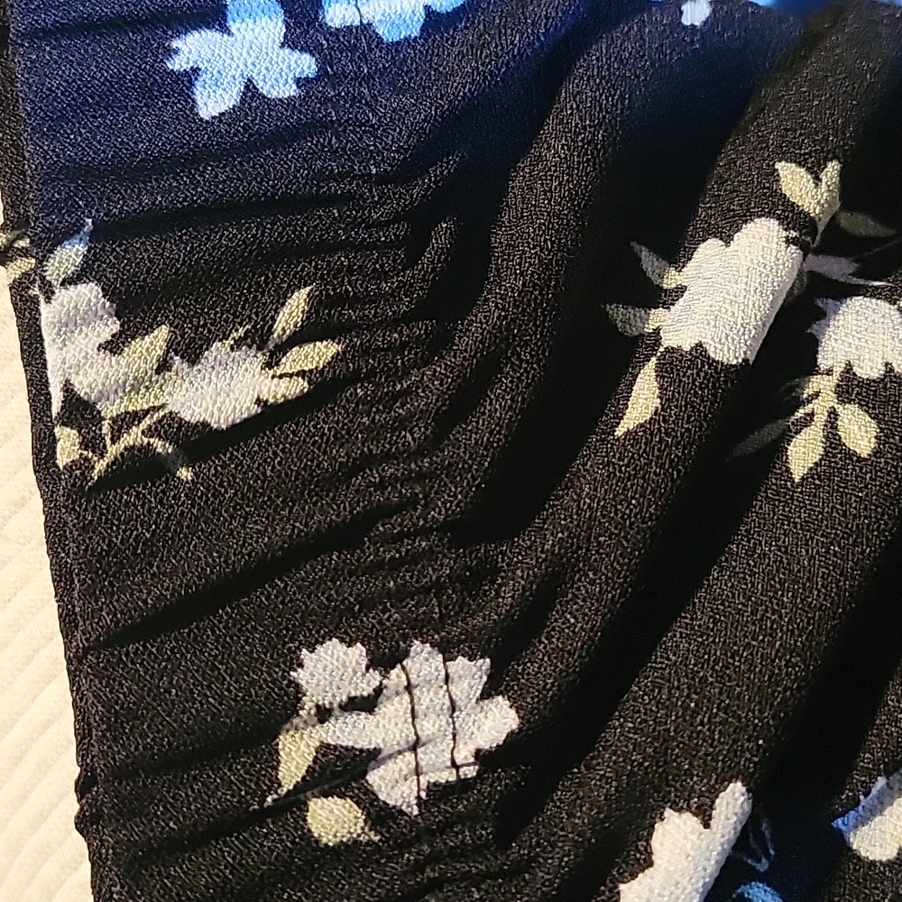 Mini skirt - Picture 3 of 4